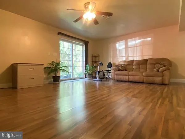 $499,900 | 3837 Graces Cabin Road, Springfield, WV 26763