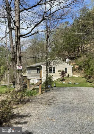 $499,900 | 3837 Graces Cabin Road, Springfield, WV 26763