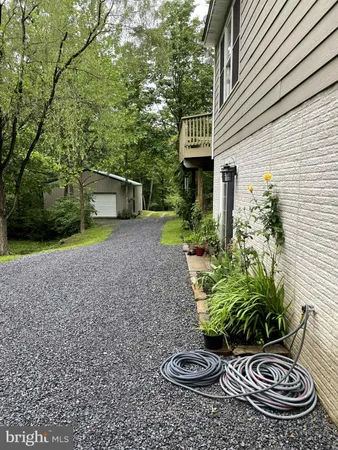 $499,900 | 3837 Graces Cabin Road, Springfield, WV 26763