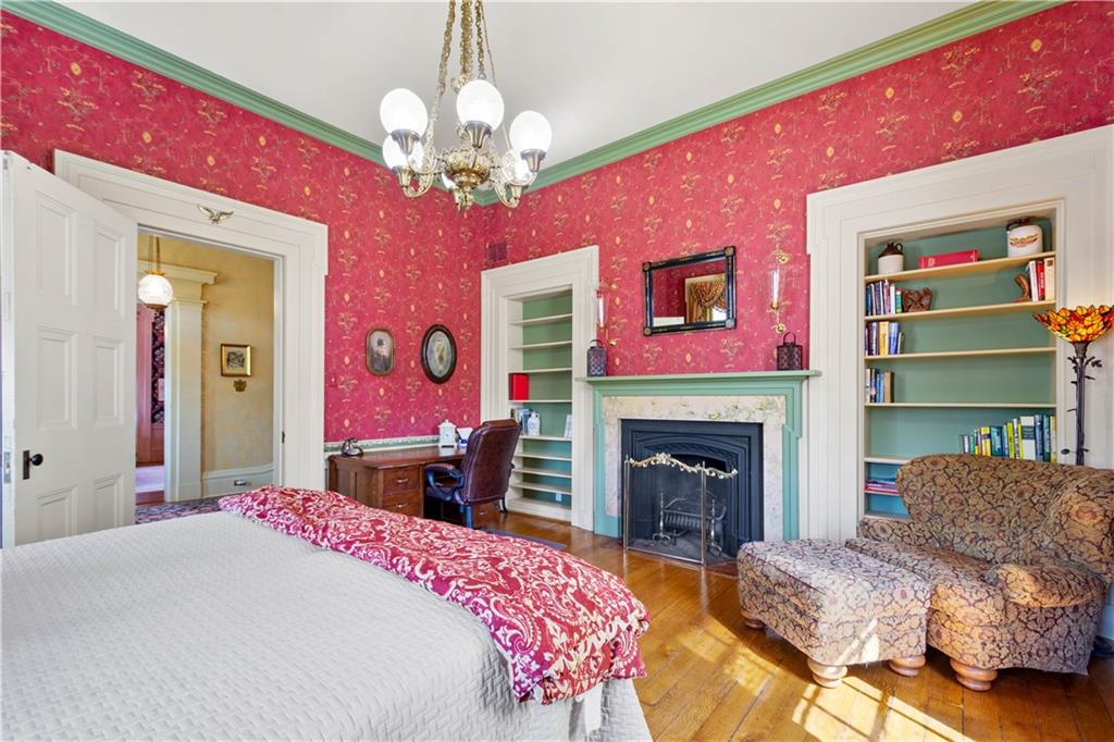 5679 Library Road Bethel Park, PA 15102 - Photo 13 of 25 Gallery Image 13