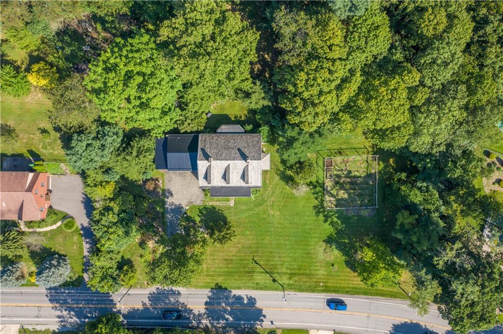5679 Library Road Bethel Park, PA 15102 - Photo 24 of 25 Gallery Image 24