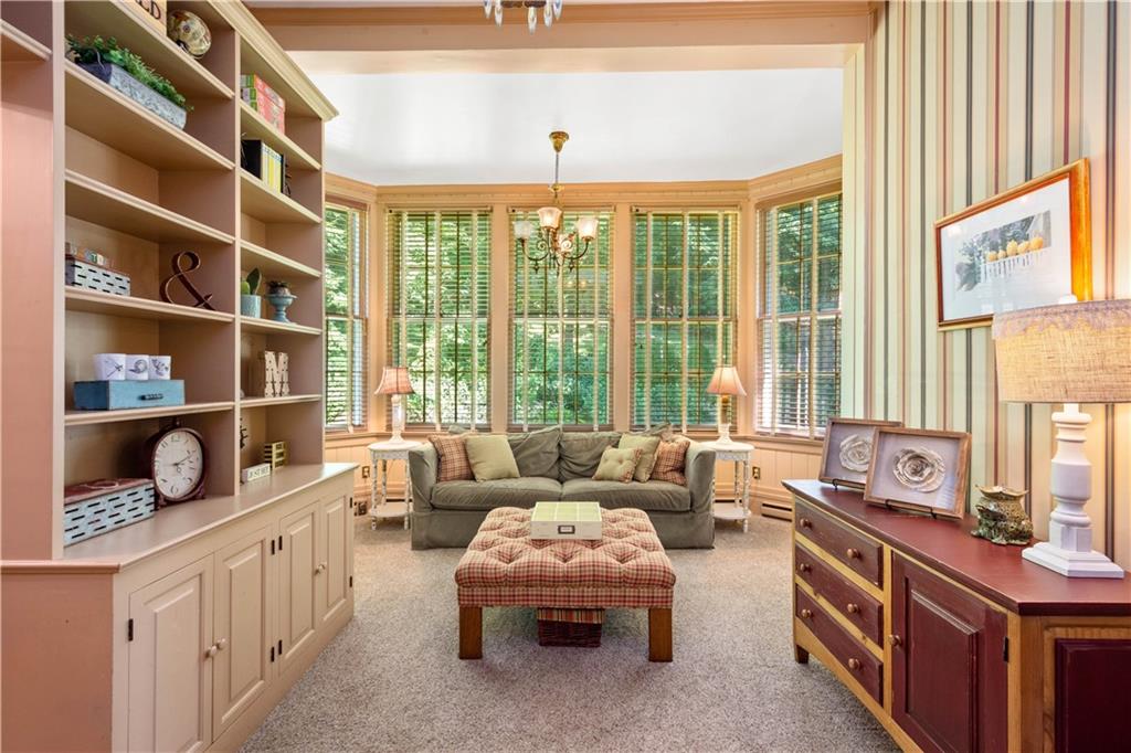 5679 Library Road Bethel Park, PA 15102 - Photo 10 of 25 Gallery Image 10
