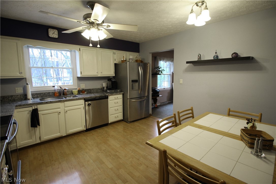 3835 Greentree Road Stow, OH 44224 - Photo 8 of 29 Gallery Image 8