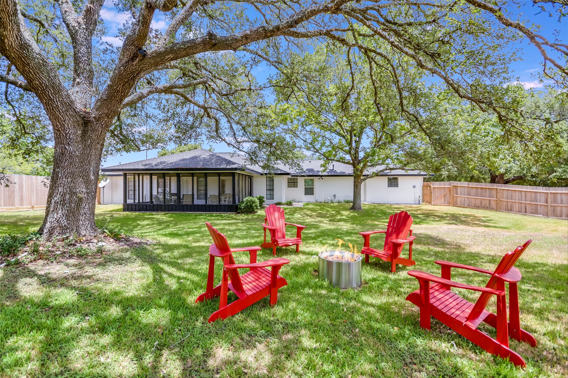 6569 Cutoff Road Fayetteville, TX 78940 - Photo 31 of 34