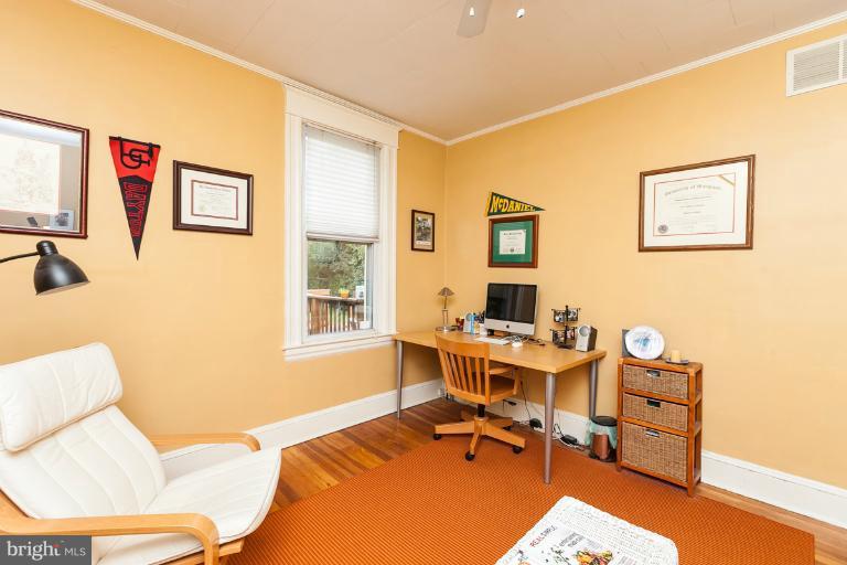 906 Overbrook Road Baltimore, MD 21239 - Photo 14 of 27 Main Floor Bedroom/Office