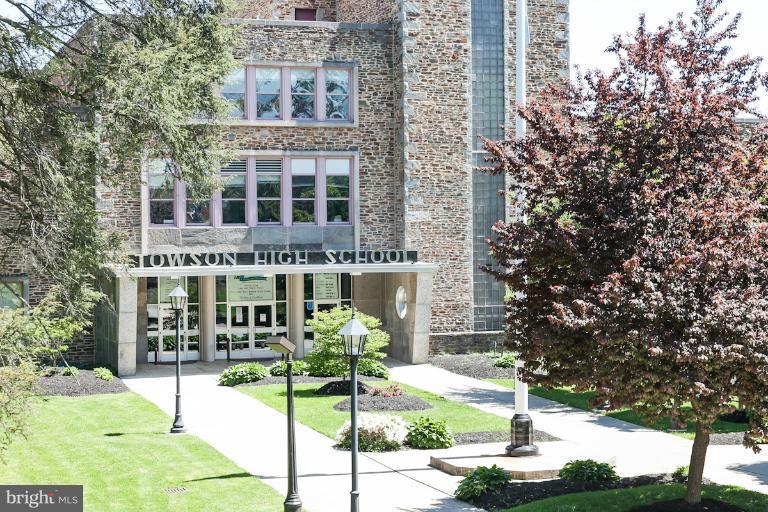 906 Overbrook Road Baltimore, MD 21239 - Photo 25 of 27 Towson Senior High