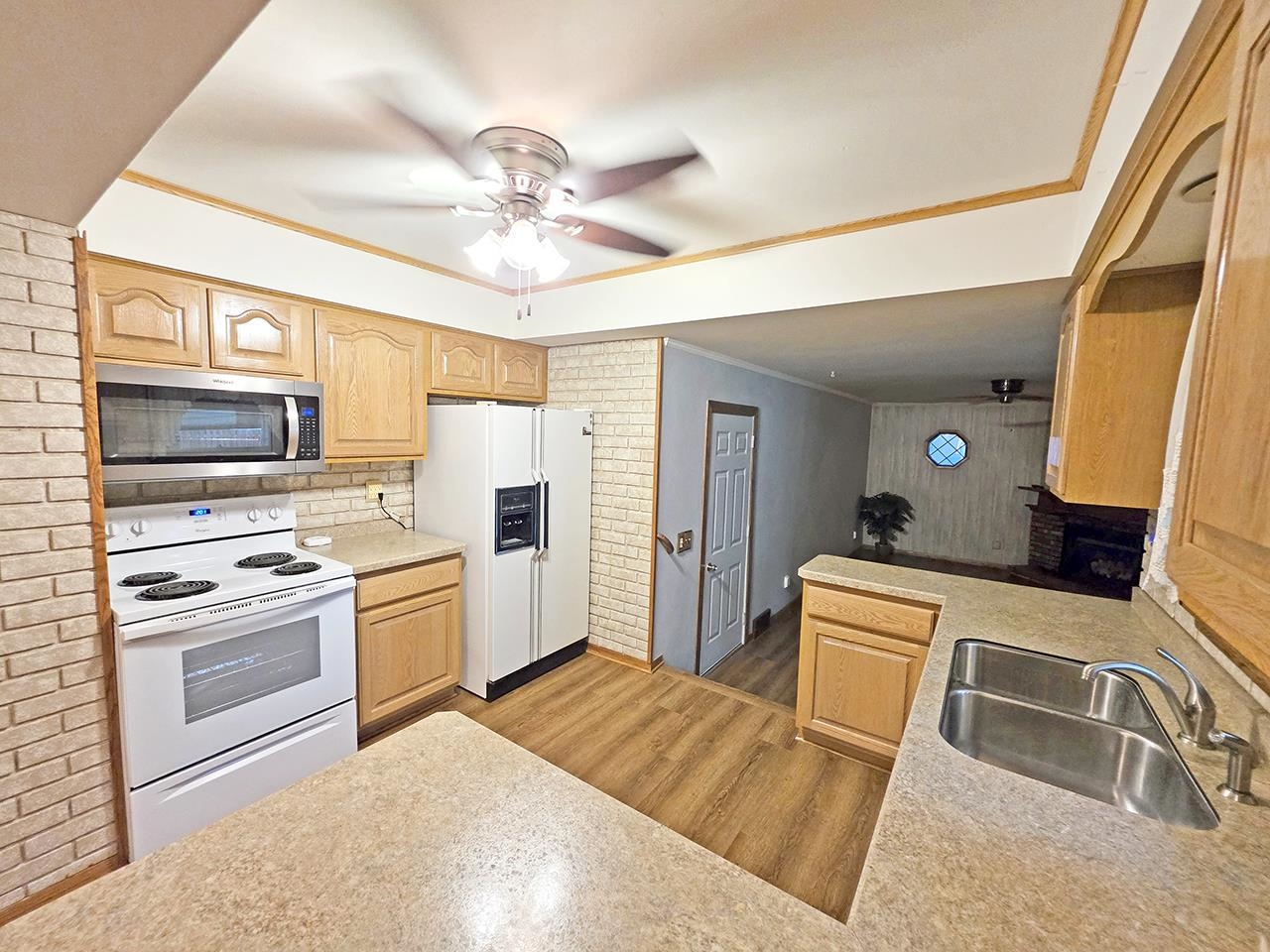 751 North Wright Road Janesville, WI 53546 - Photo 11 of 52