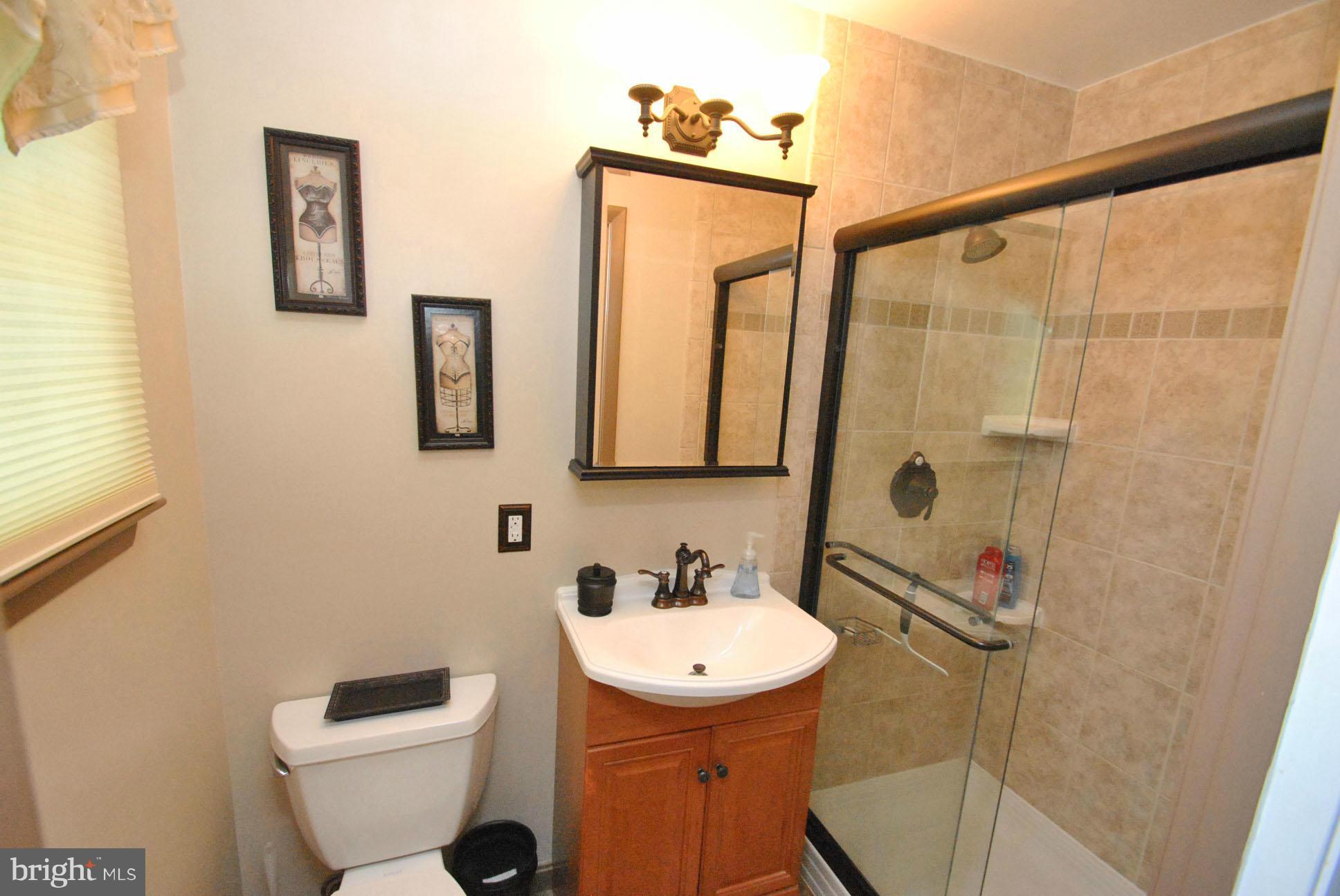4216 Winterode Way Baltimore, MD 21236 - Photo 15 of 30 UPDATED MASTER BATH