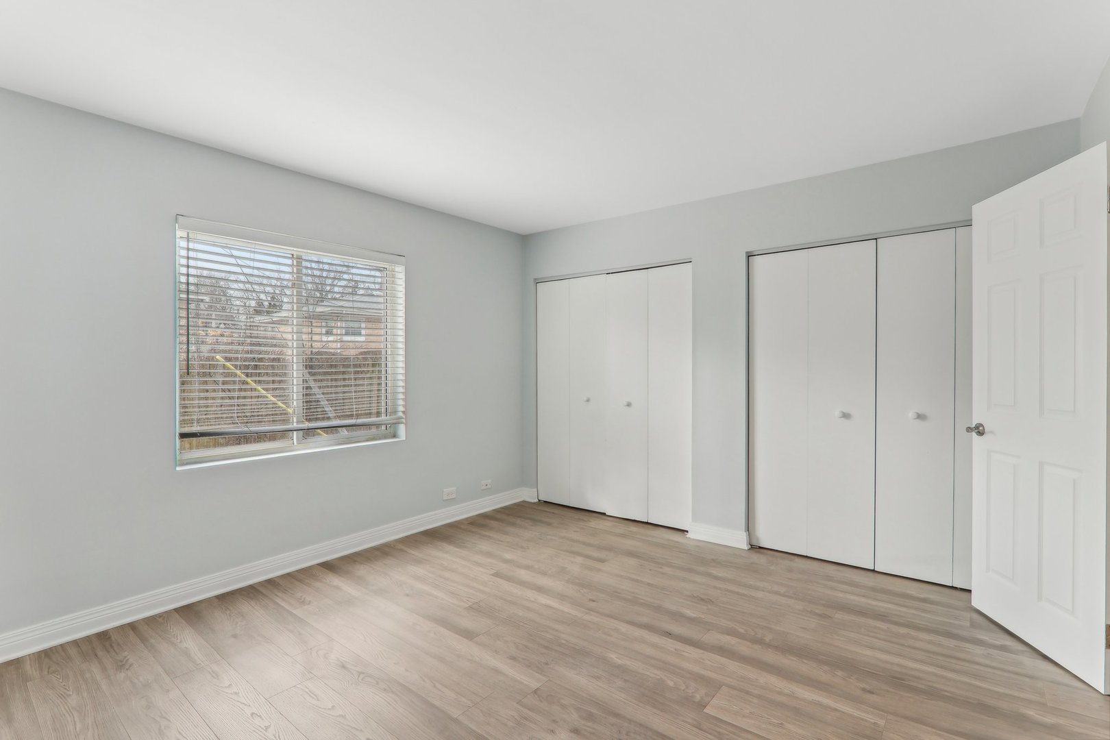 148 Green Bay Road, Unit 1 Glencoe, IL 60022 - Photo 12 of 21 Gallery Image 12