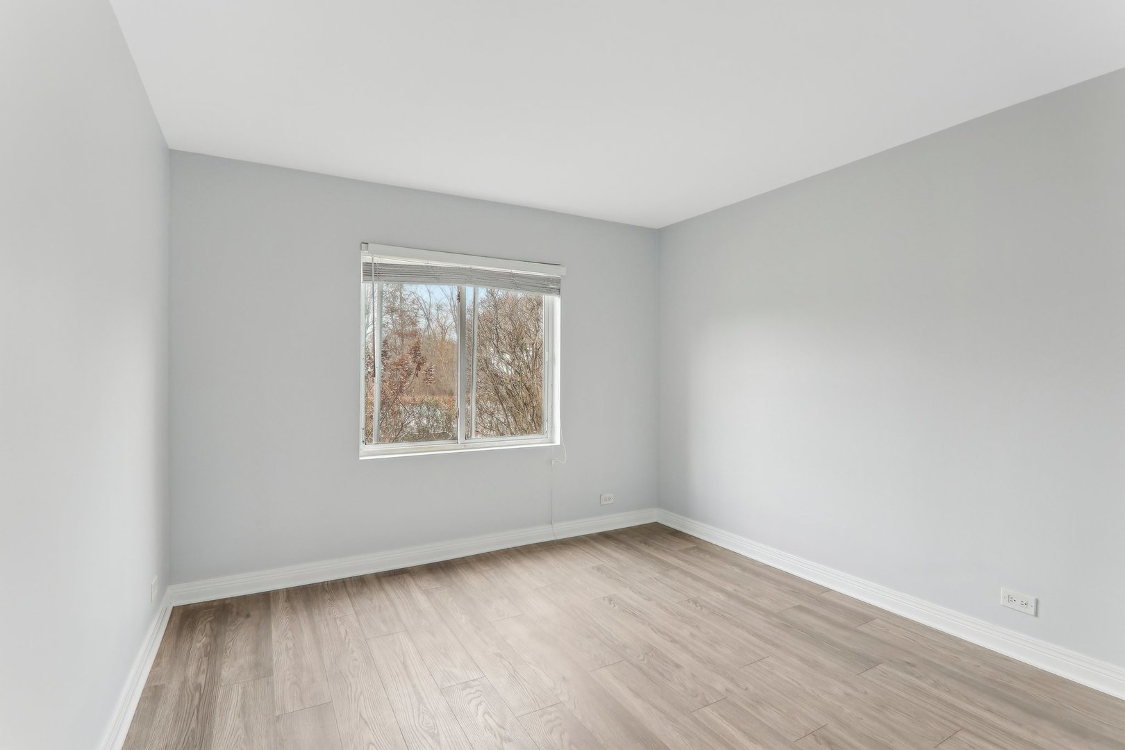 148 Green Bay Road, Unit 1 Glencoe, IL 60022 - Photo 15 of 21 Gallery Image 15