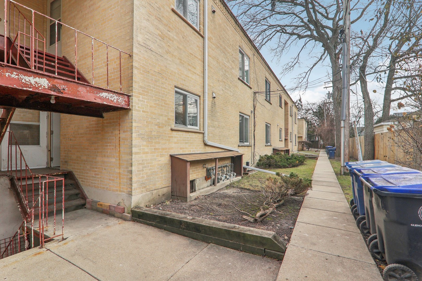 148 Green Bay Road, Unit 1 Glencoe, IL 60022 - Photo 19 of 21 Gallery Image 19