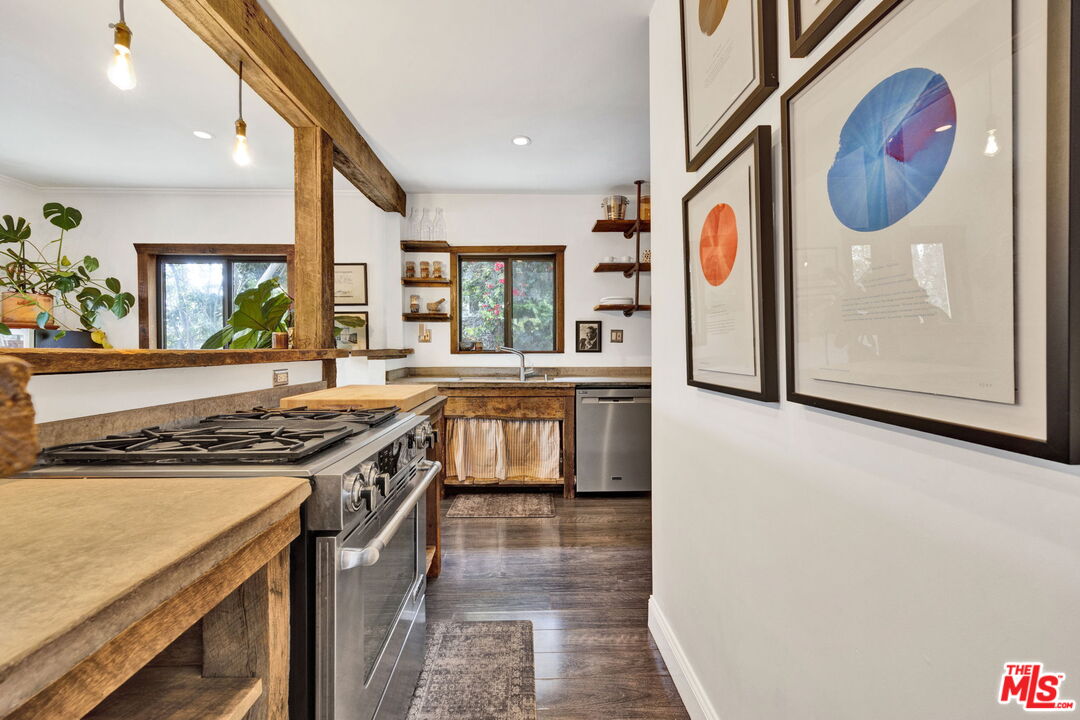 2021 Rome Drive Los Angeles, CA 90065 - Photo 26 of 57