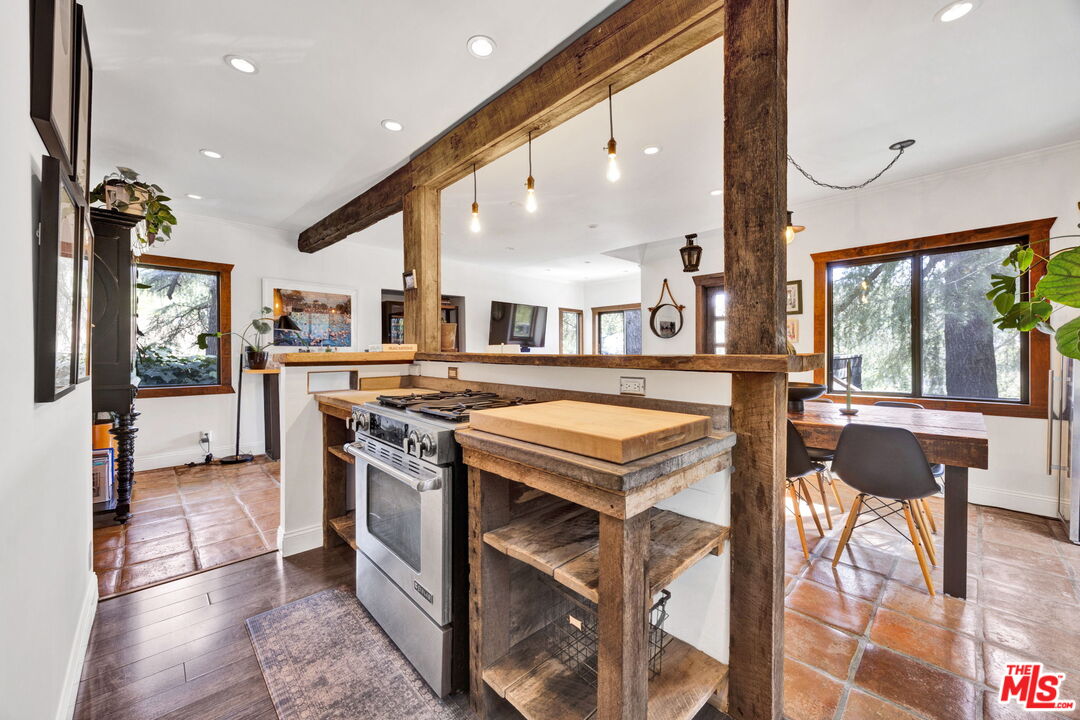 2021 Rome Drive Los Angeles, CA 90065 - Photo 29 of 57