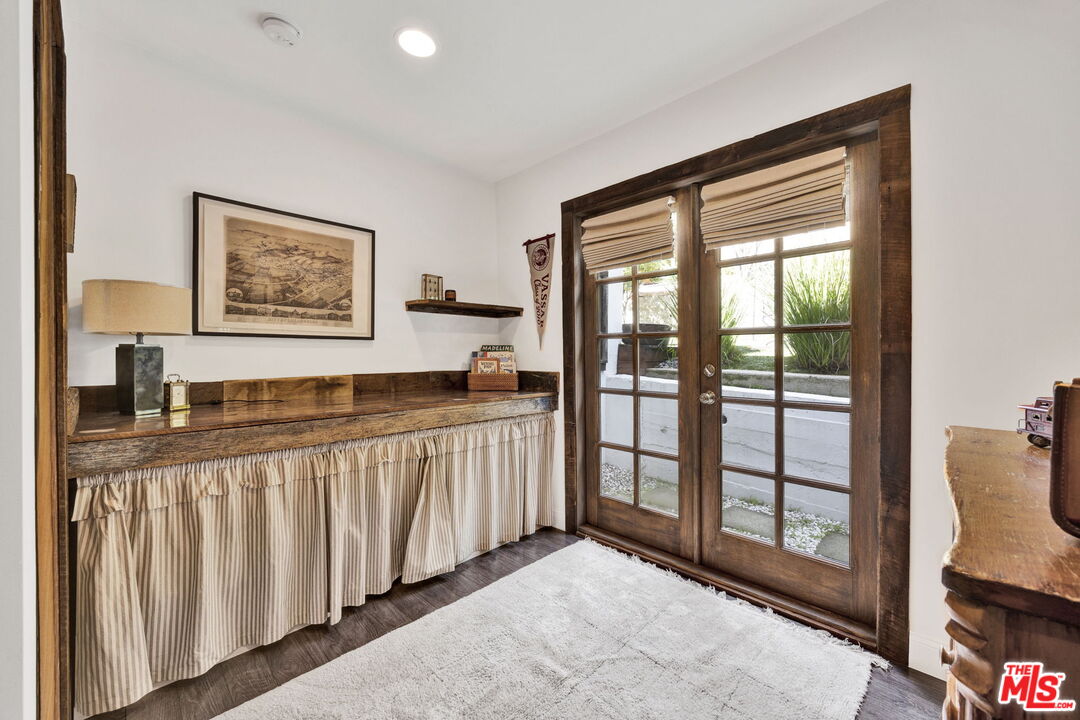 2021 Rome Drive Los Angeles, CA 90065 - Photo 34 of 57