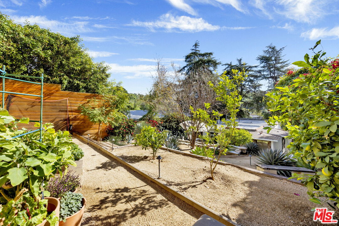 2021 Rome Drive Los Angeles, CA 90065 - Photo 47 of 57