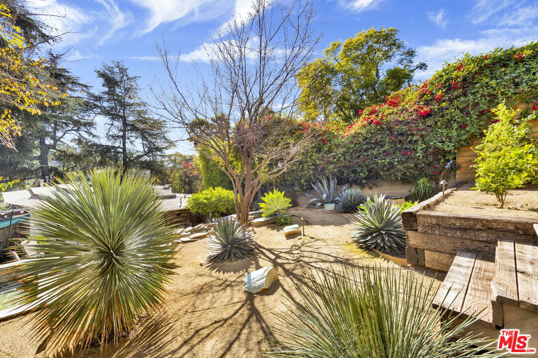 2021 Rome Drive Los Angeles, CA 90065 - Photo 49 of 57