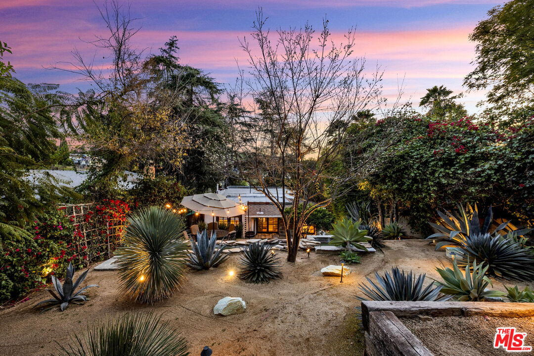 2021 Rome Drive Los Angeles, CA 90065 - Photo 8 of 57