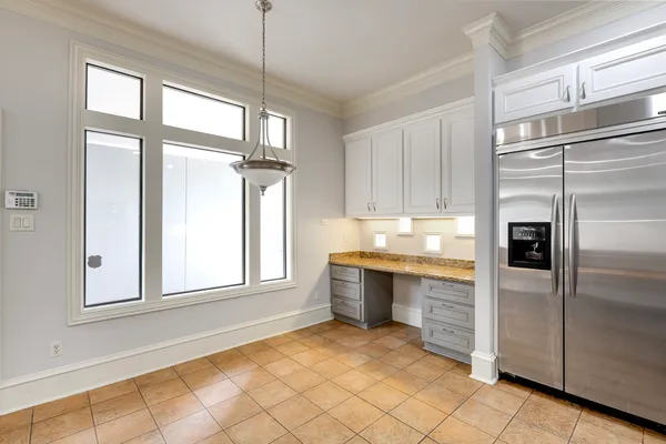 $1,150,000 | 5519 Newcastle Street, Bellaire, TX 77401