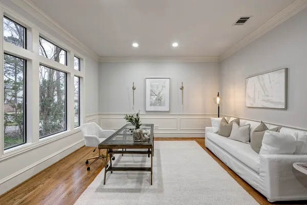 $1,150,000 | 5519 Newcastle Street, Bellaire, TX 77401