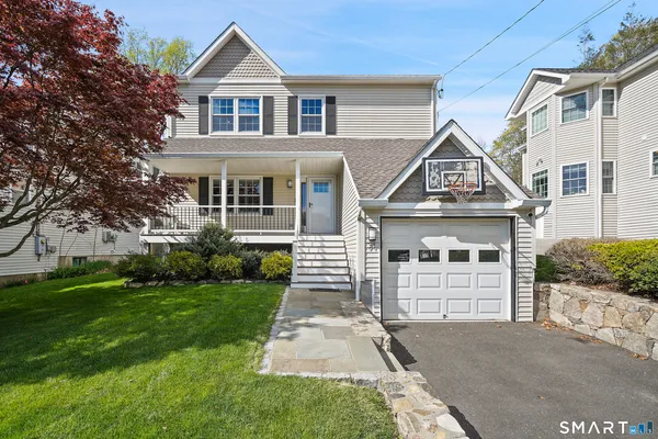 $875,000 | 71 Elizabeth Avenue, Stamford, CT 06907