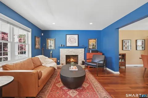 $875,000 | 71 Elizabeth Avenue, Stamford, CT 06907