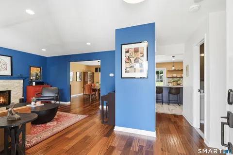 $875,000 | 71 Elizabeth Avenue, Stamford, CT 06907