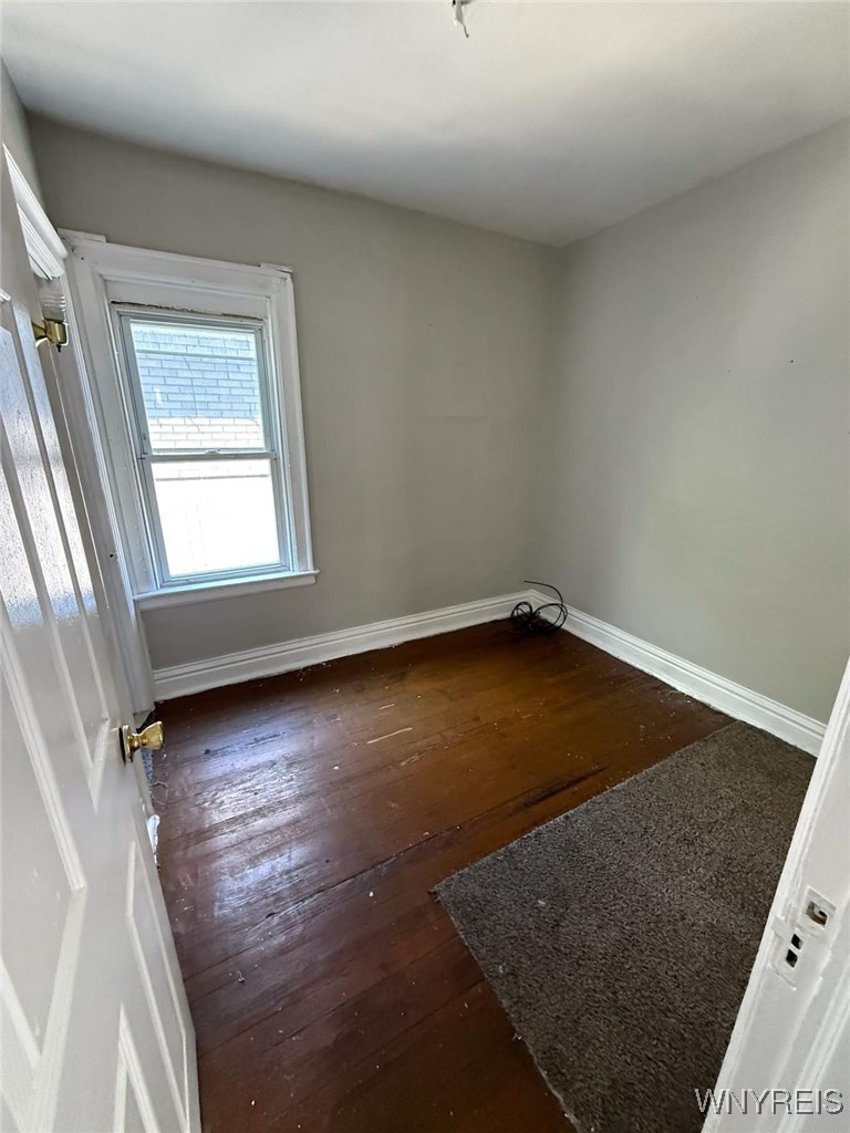 511 Winslow Avenue Buffalo, NY 14211 - Photo 6 of 23