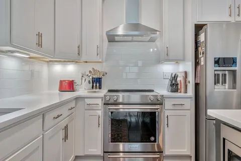 $699,900 | 1510 B 10th Avenue North, Nashville, TN 37208