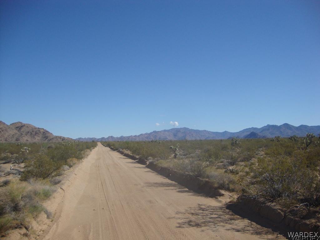 3386 Doc Holliday Road Yucca, AZ 86438 - Photo 11 of 18