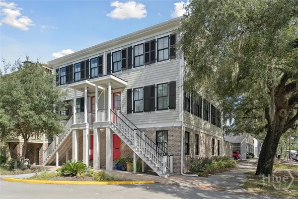 $1,150,000 | 554 East Mc Donough Street, Savannah, GA 31401
