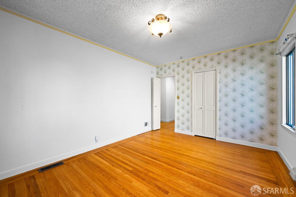 1653 16th Avenue San Francisco, CA 94122 - Photo 21 of 33 a view of an empty room