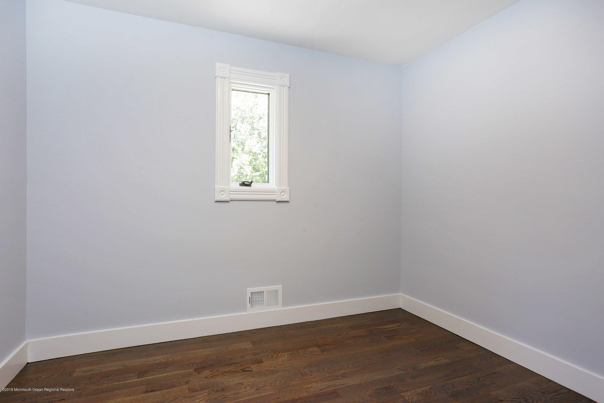 30 Laurel Brook Road Lincroft, NJ 07738 - Photo 27 of 32 30 Laurel master closet