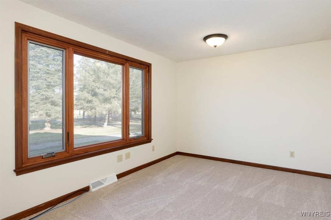 13111 Martin Road Newstead, NY 14001 - Photo 16 of 47 1st floor Den