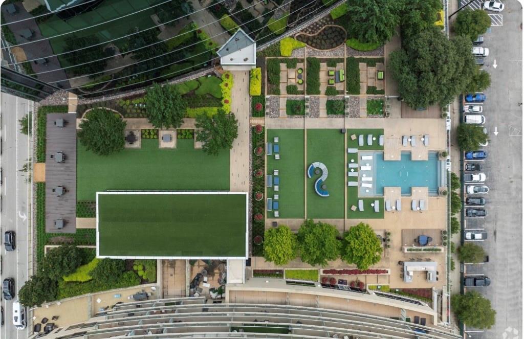 1700 Cedar Springs Road, Unit 2508 Dallas, TX 75202 - Photo 2 of 40 Aerial view