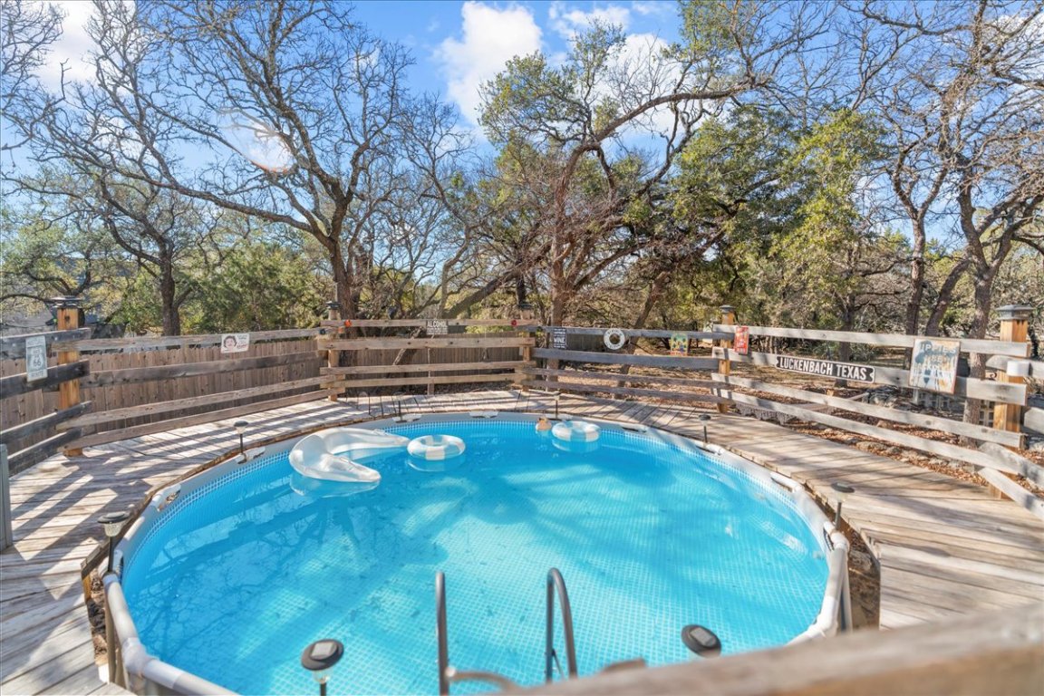 9 Ridgewood Circle Wimberley, TX 78676 - Photo 3 of 30