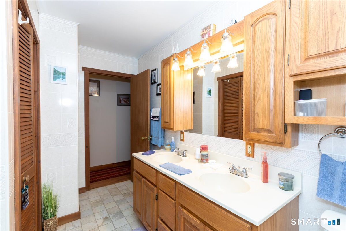 24 Joan Street Killingly, CT 06239 - Photo 9 of 19