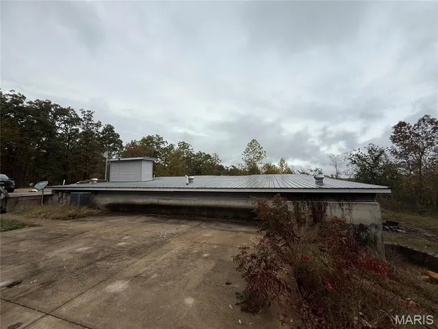 $305,000 | 67 Highway 67, Farmington, MO 63640