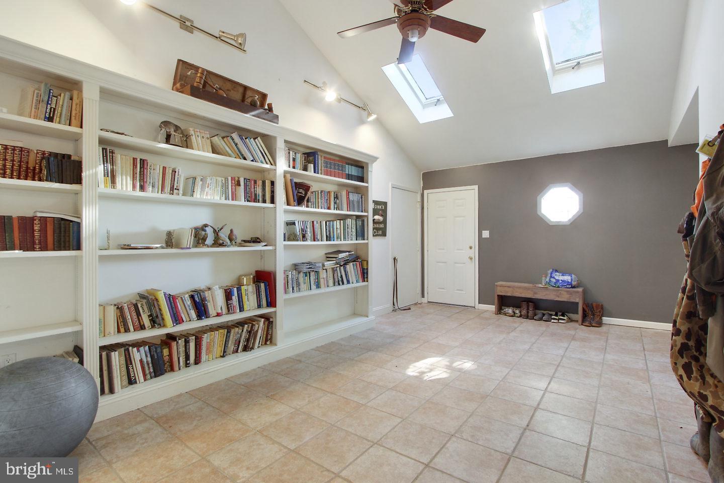 4031 North Rohrbaugh Road Seven Valleys, PA 17360 - Photo 17 of 43 Gallery Image 17