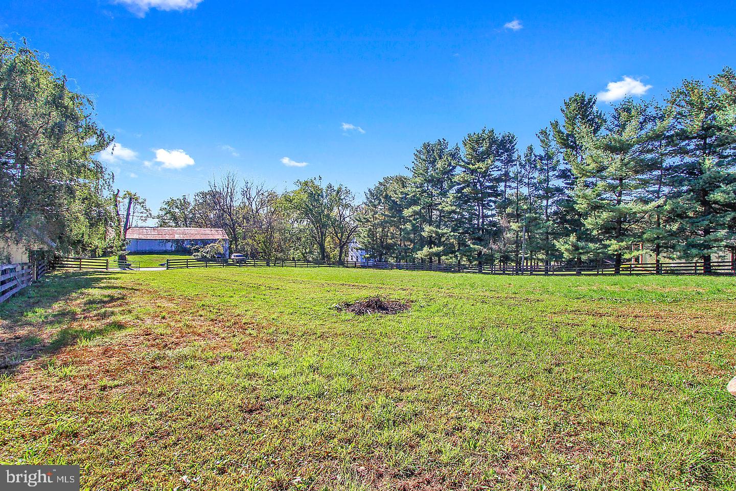 4031 North Rohrbaugh Road Seven Valleys, PA 17360 - Photo 22 of 43 Gallery Image 22