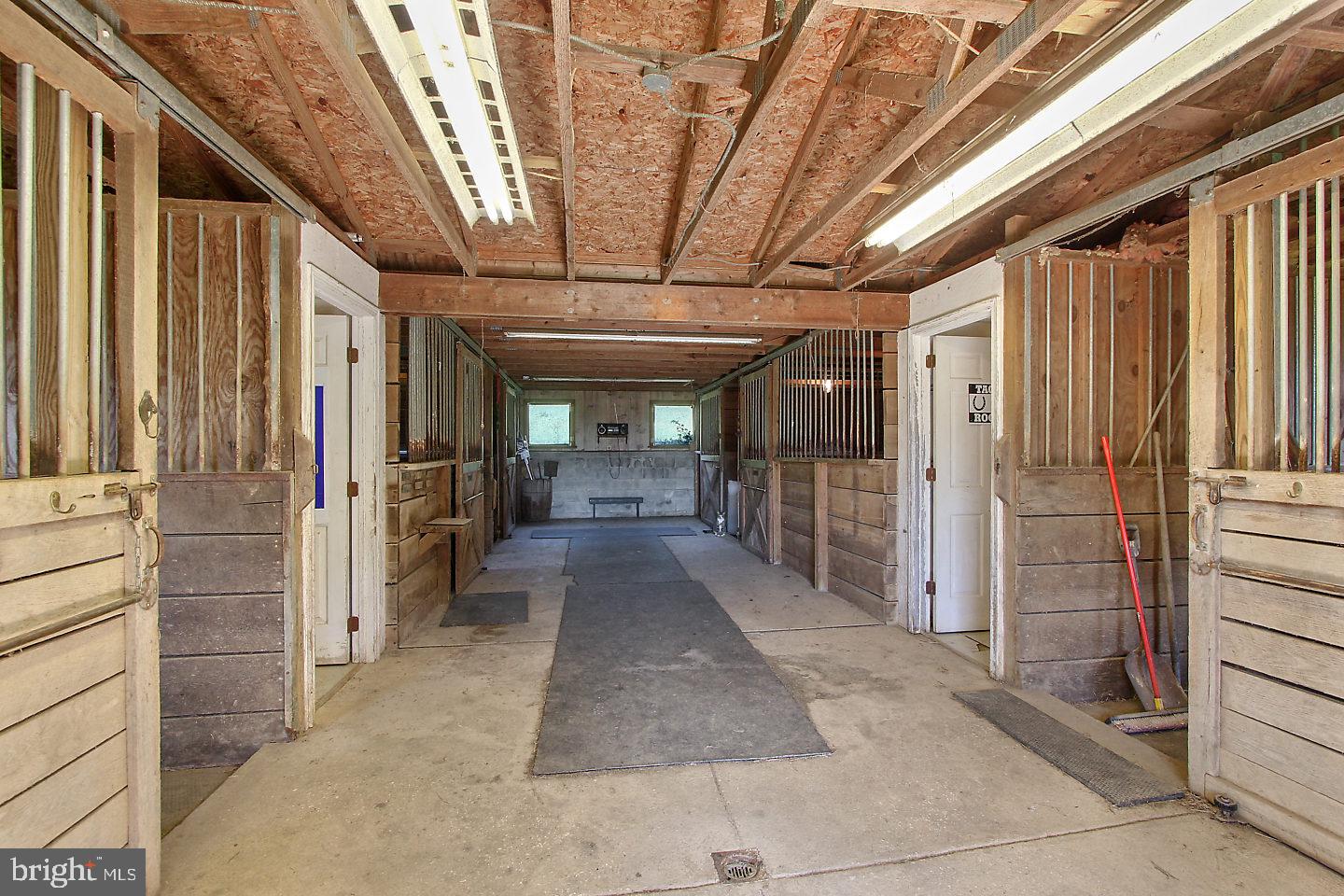 4031 North Rohrbaugh Road Seven Valleys, PA 17360 - Photo 23 of 43 Gallery Image 23