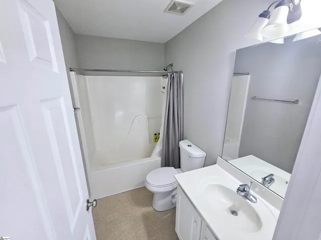 $415,000 | 41 Hurshfield Court, Taylors, SC 29687