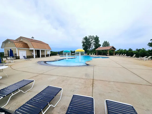 $415,000 | 41 Hurshfield Court, Taylors, SC 29687