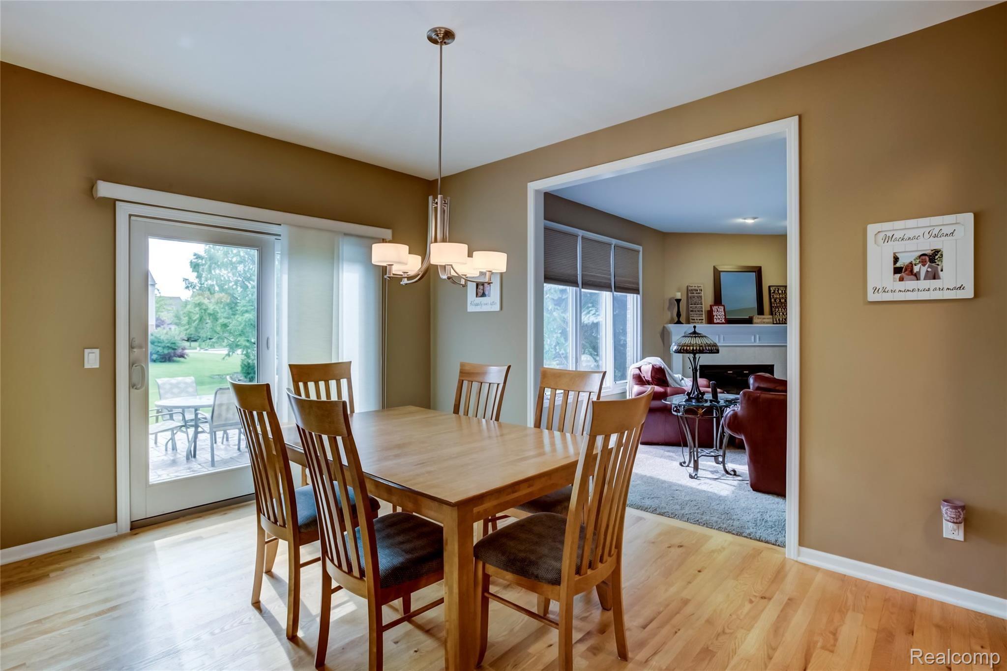 47923 Pavillon Road Canton, MI 48188 - Photo 11 of 32 013-47923PavillonRoad-Canton-MI-48188-full.jpg