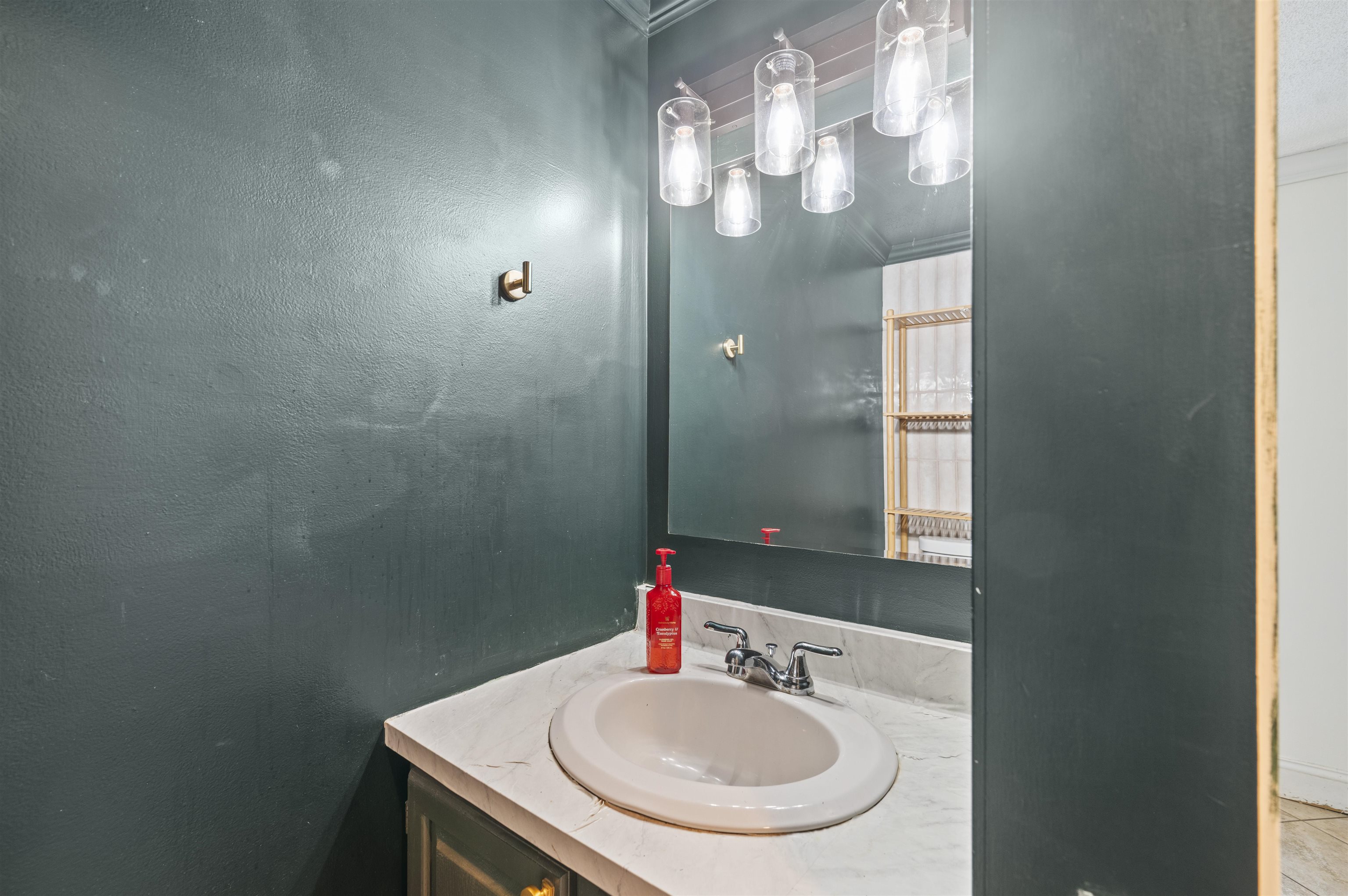 802 Piscassic Street Newmarket, NH 03857 - Photo 11 of 48
