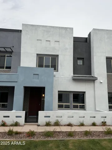 $2,250 | 733 East Commonwealth Avenue, Unit 10, Chandler, AZ 85225