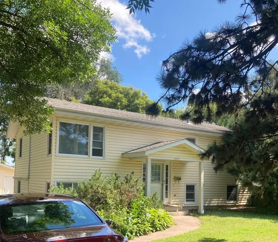 $340,000 | 1017 Bailly Street, Hastings, MN 55033