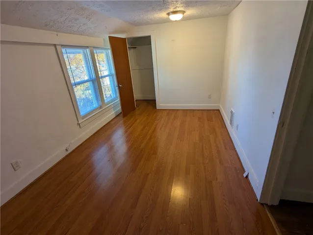 $1,895 | 250 North Avenue, Webster, NY 14580