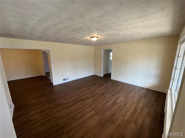 $199,000 | 101 South Hickory Street, Salem, MO 65560