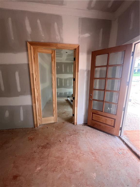 1254 Mulberry Chase Commerce, GA 30530 - Photo 8 of 10 an empty room with windows and closet