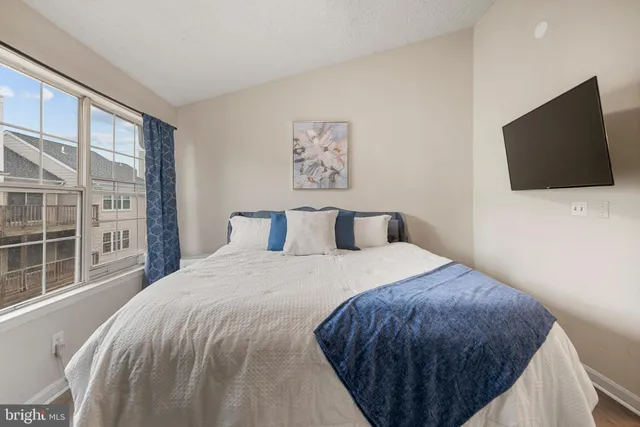 $370,000 | 7967 Calvary Court, Manassas, VA 20109